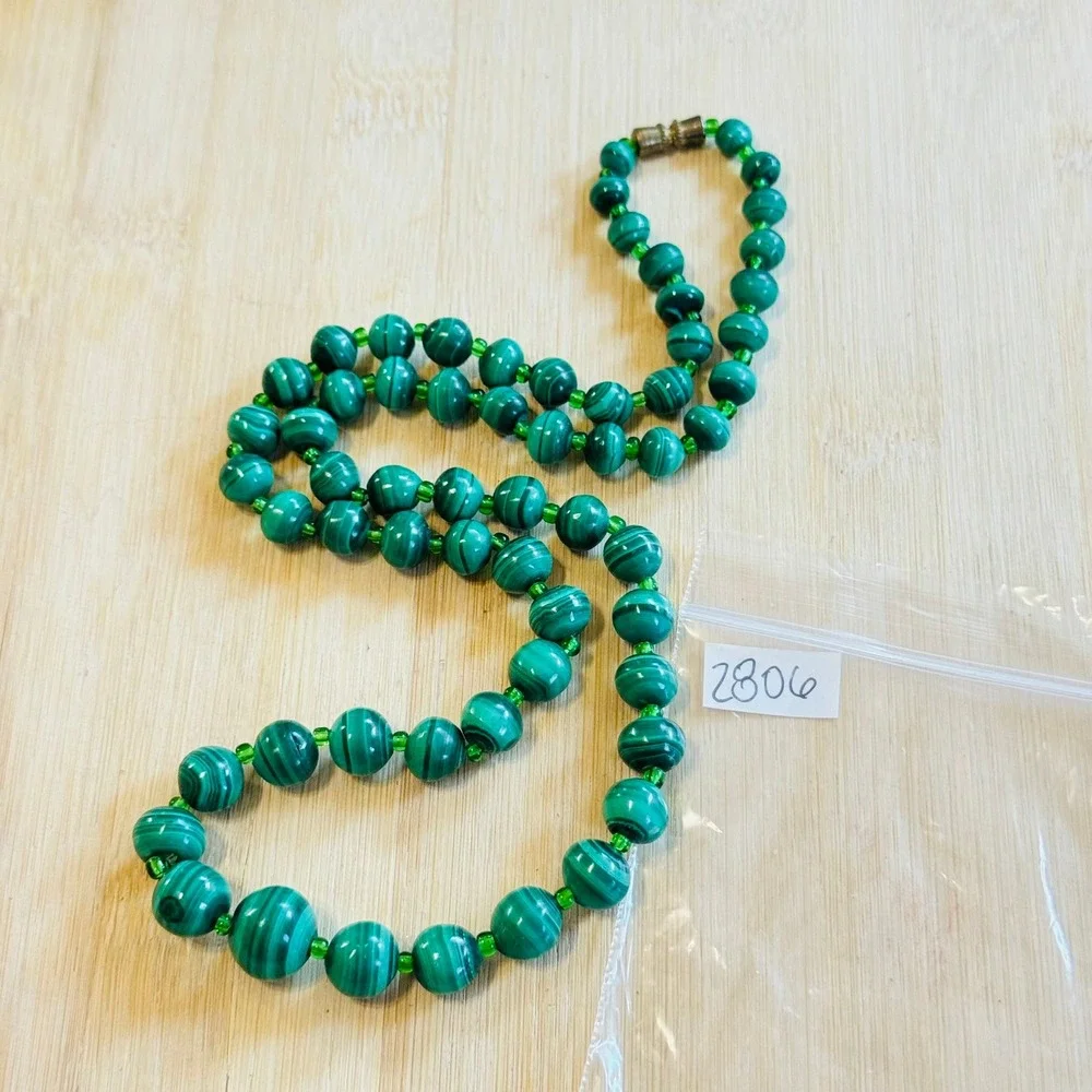 N/A vtg green